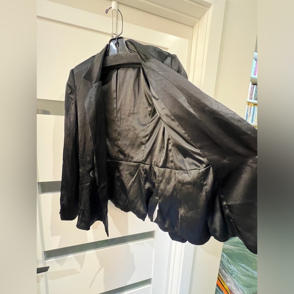 Vici Fitted Satin Jacket Black Small - image 8